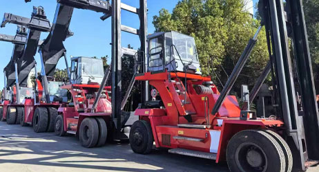 container handlers category